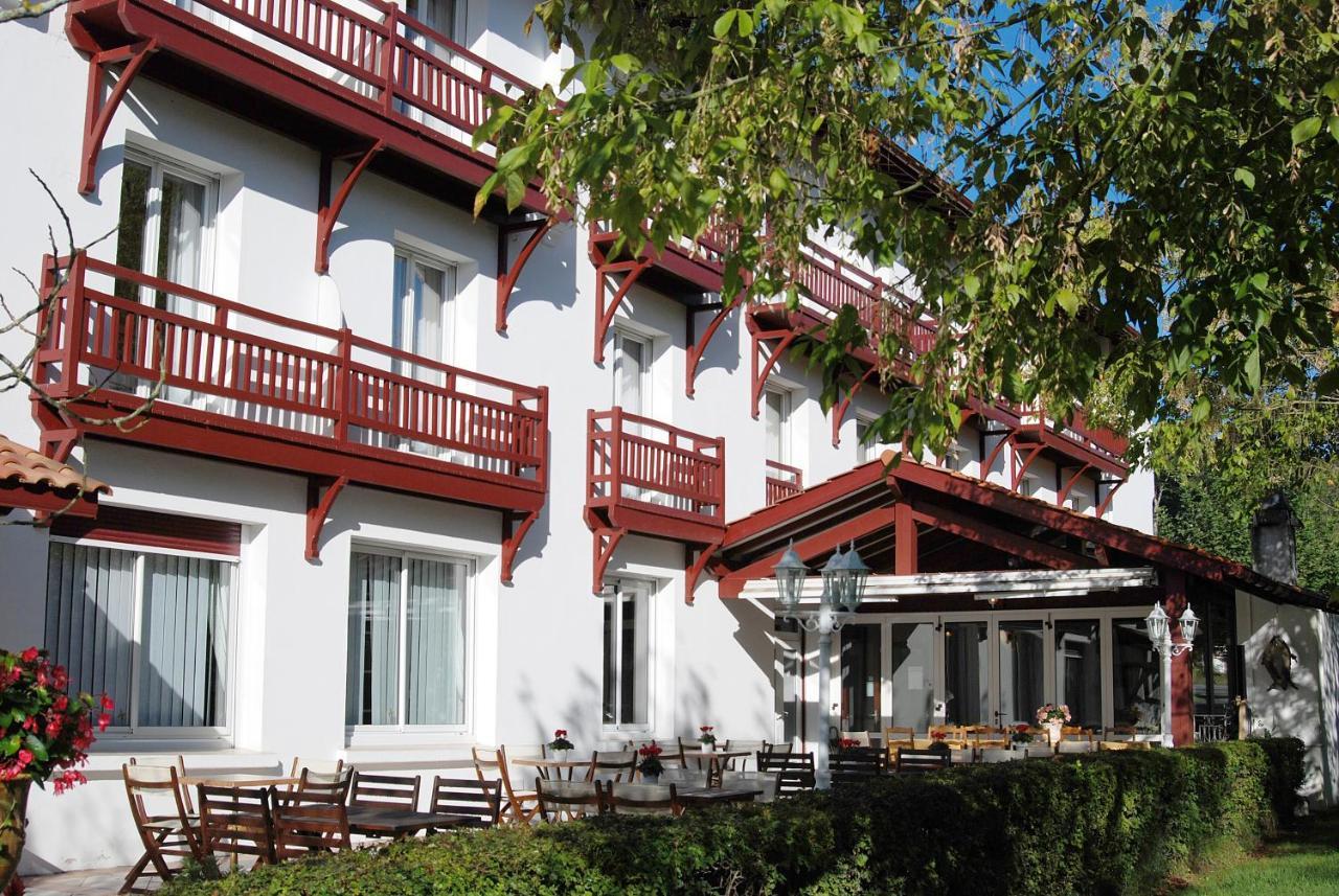 Hotel Pyrenees Atlantique サン・ペ・シュル・ニヴェル エクステリア 写真